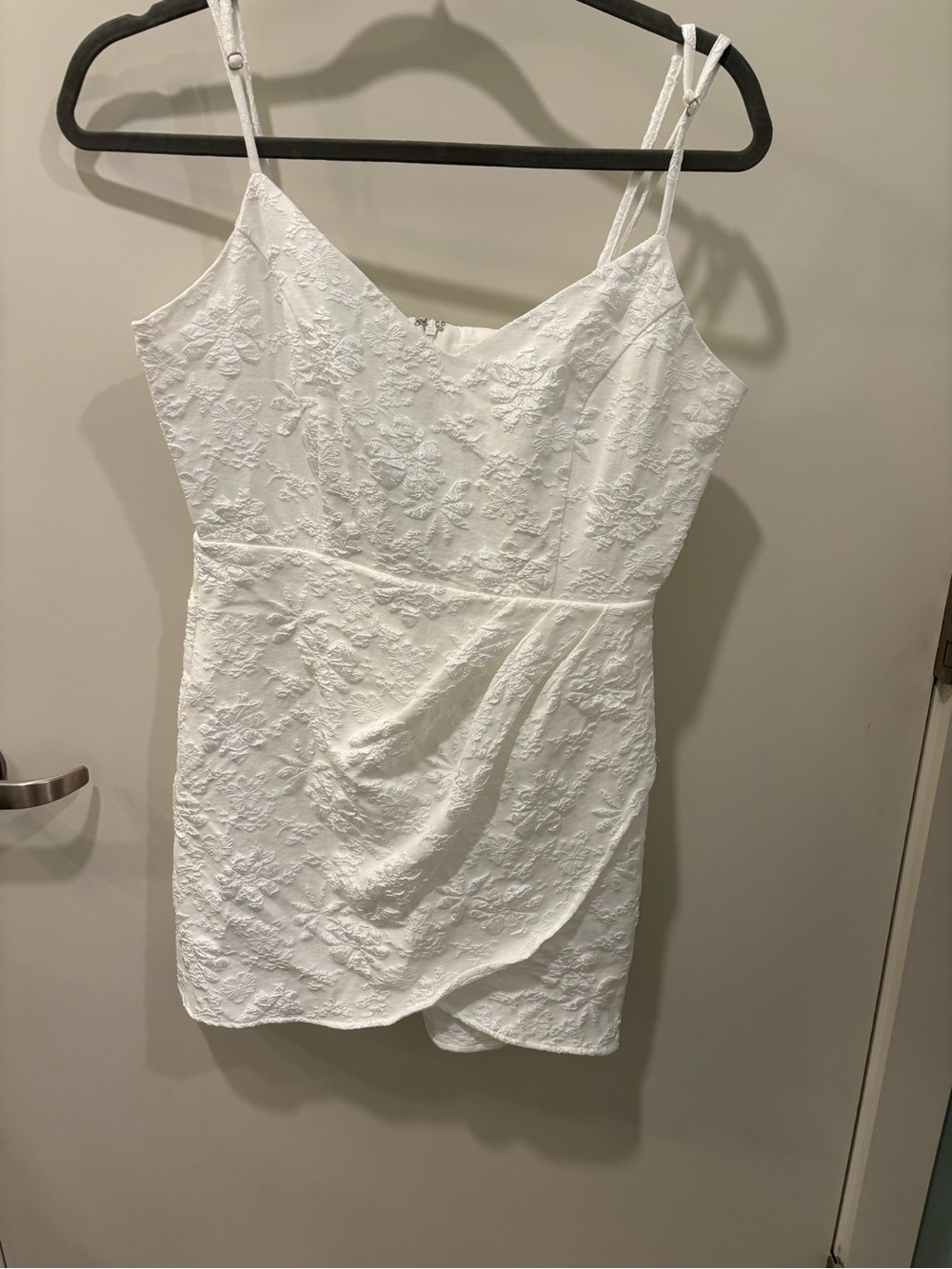 Storia White Floral Lace Mini Dress